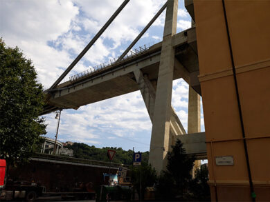 Ponte Morandi, al via cantiere per la demolizione. Bucci: “Nuovo ponte? A Natale 2019”