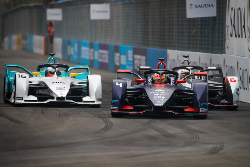 Formula E: Da Costa vince l’E-Prix di Ad Diriyah Formula E: Da Costa vince l’E-Prix di Ad Diriyah