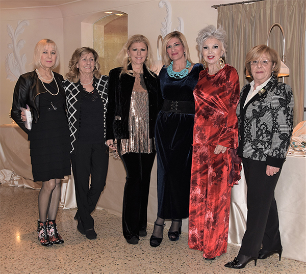 Daniela Javarone Presidente Amici della Lirica festa di Natale