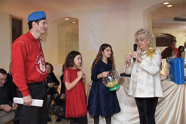 Daniela Javarone Presidente Amici della Lirica festa di Natale