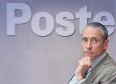 Poste, altolà alla vendita delle polizze. Rende poco. Rumors