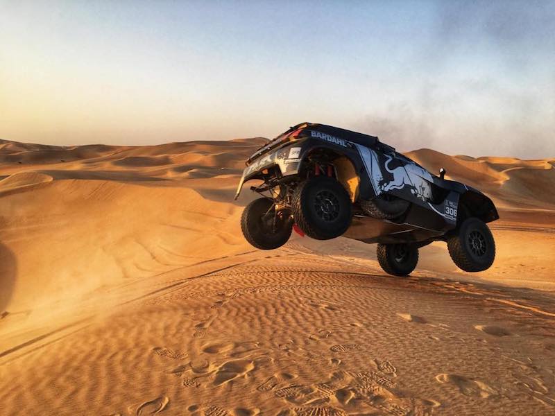 Il 2019 di Loeb comincia dalla Dakar al volante di una  Peugeot 3008 DKR