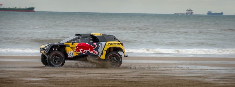 Il 2019 di Loeb comincia dalla Dakar al volante di una  Peugeot 3008 DKR