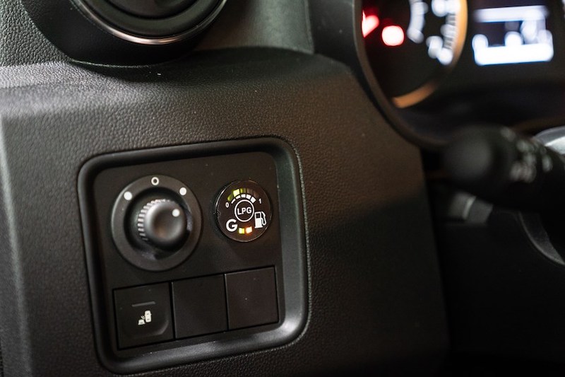 Dacia Duster : arriva la versione GPL Dacia Duster : arriva la versione GPL