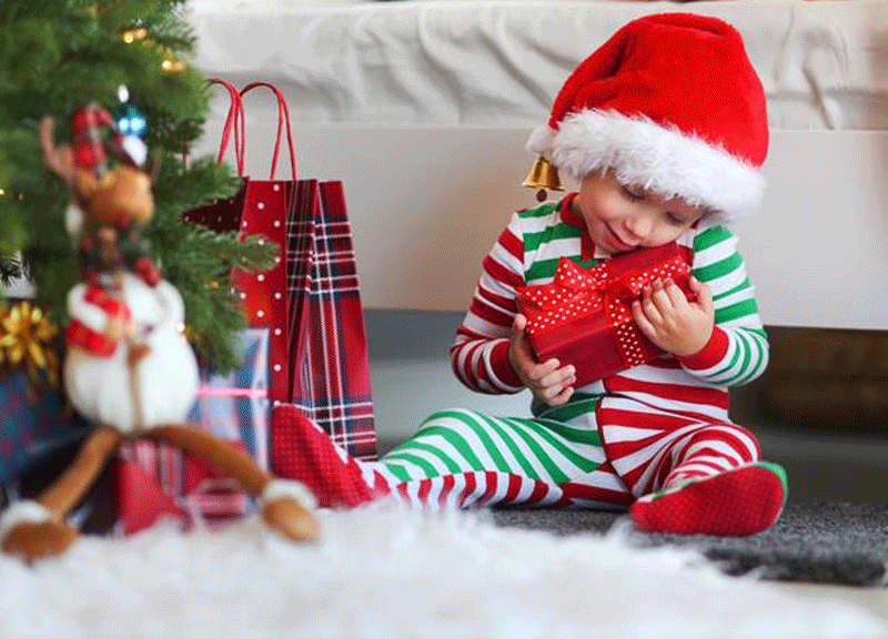 Regali di Natale: agli italiani piacciono quelli tech e li comprano online Regali di Natale: agli italiani piacciono quelli tech e li comprano online