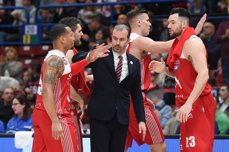 Olimpia Milano-Brescia 87-75, derby di Natale nel segno di Tarczewski-Jerrells Olimpia Milano-Brescia 87-75, derby di Natale nel segno di Tarczewski-Jerrells