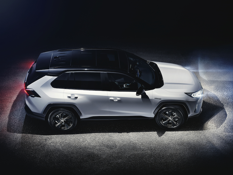 Nuovo Toyota RAV4, è possibile ordinarlo in Italia Nuovo Toyota RAV4, è possibile ordinarlo in Italia