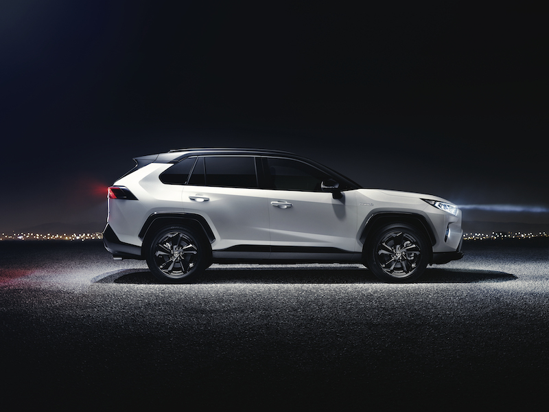 Nuovo Toyota RAV4, è possibile ordinarlo in Italia Nuovo Toyota RAV4, è possibile ordinarlo in Italia