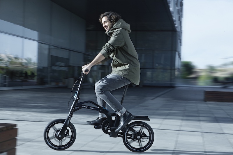 La bici PEUGEOT eF01, rivoluziona il concetto di mobiltà elettrica La bici PEUGEOT eF01, rivoluziona il concetto di mobiltà elettrica