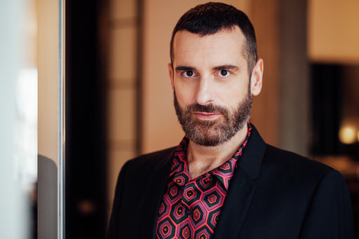 Costantino della Gherardesca: “Apri e Vinci? Un quiz a domicilio. L’amore? Non me lo posso permettere perché..”