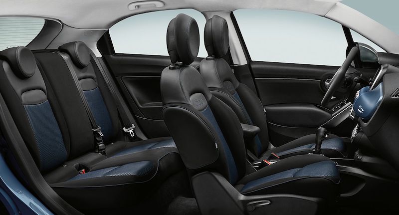 Fiat presenta la nuova 500X Cross Mirror