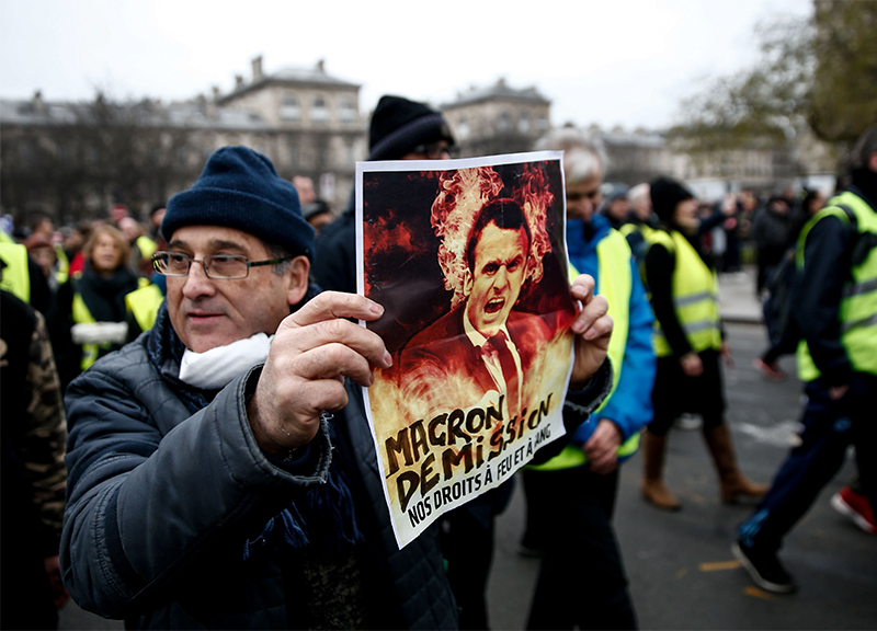 Galleria foto '“Gilet gialli come Salvimaio. Uniti contro l’austerity Ue”. Parla Rinaldi' - foto 1