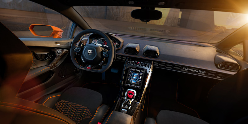 Lamborghini svela la nuova Huracán EVO Lamborghini svela la nuova Huracán EVO