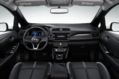 Nuova Nissan Leaf 3.Zero, l’elettrica con un autonomia di 385 km