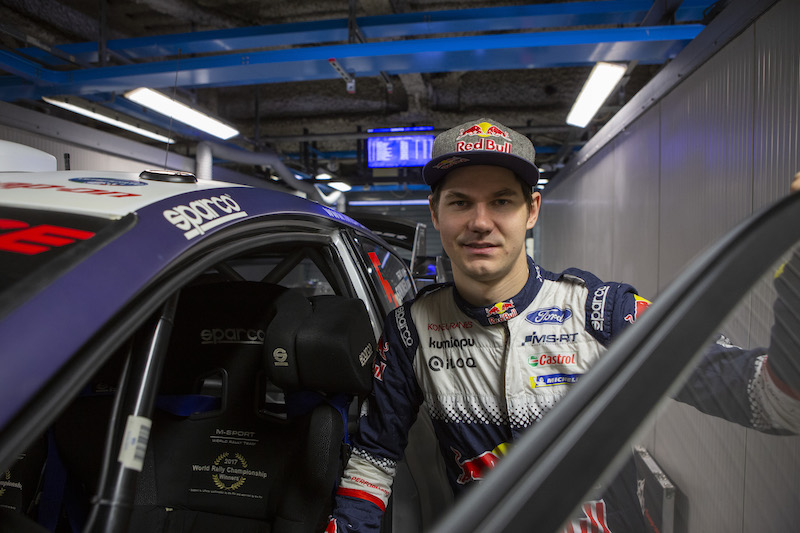 Sparco protagonista alla fiera autosport international di Birmingham Sparco protagonista alla fiera autosport international di Birmingham