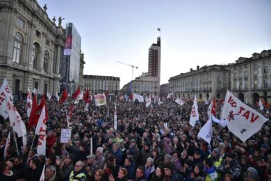 Tav, arriva la “bocciatura”. Salvini: “Opera a metà? Più utile finirla”