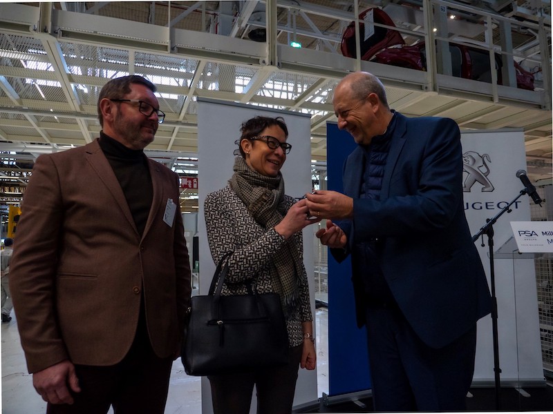 Dal sito produttivo di  PSA di Mulhouse esce la milionesima Peugeot 2008