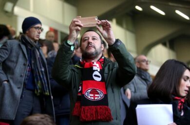 Genoa-Milan alle 15 di lunedì 21 gennaio. Caos contro Salvini