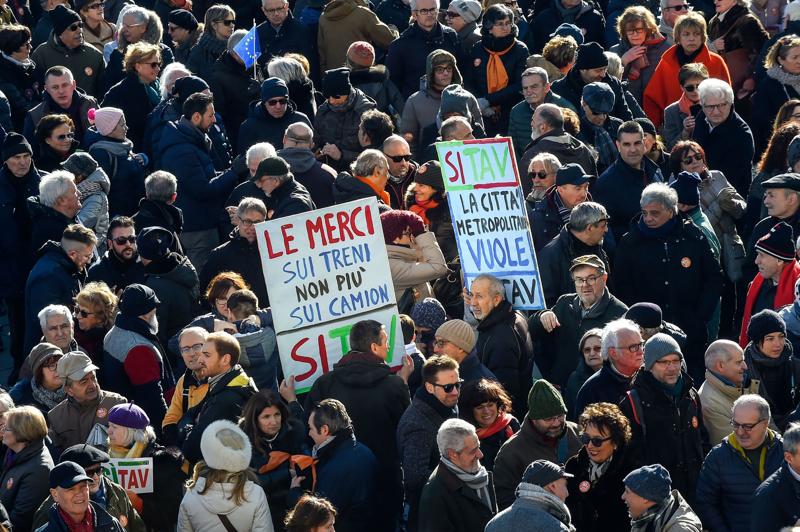 Tav, Salvini: “Referendum se non c’è accordo politico” Tav, Salvini: “Referendum se non c’è accordo politico”