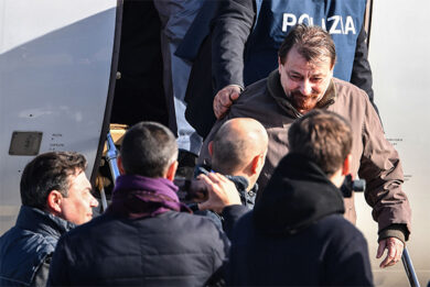 Battisti, Procura di Milano indaga su rete di protezione