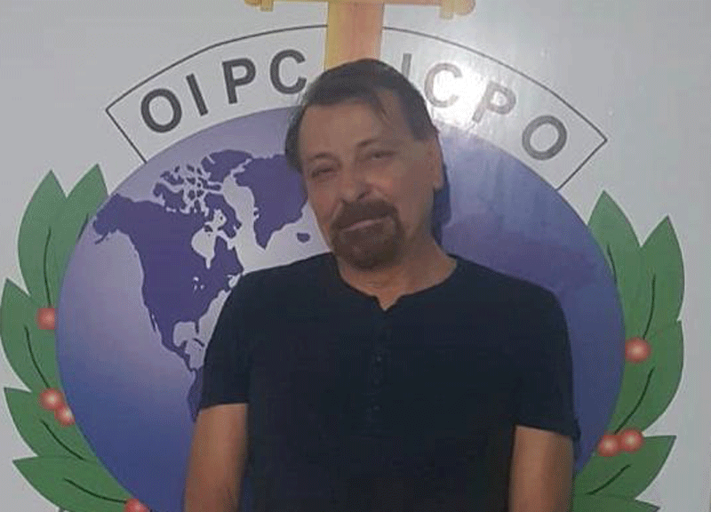 Cesare Battisti, il fratello Vincenzo: “E’ innocente, non ha ucciso nessuno” Cesare Battisti, il fratello Vincenzo: “E’ innocente, non ha ucciso nessuno”