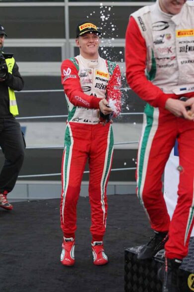 Schumacher, Mick (figlio di Michael) vicino alla Ferrari