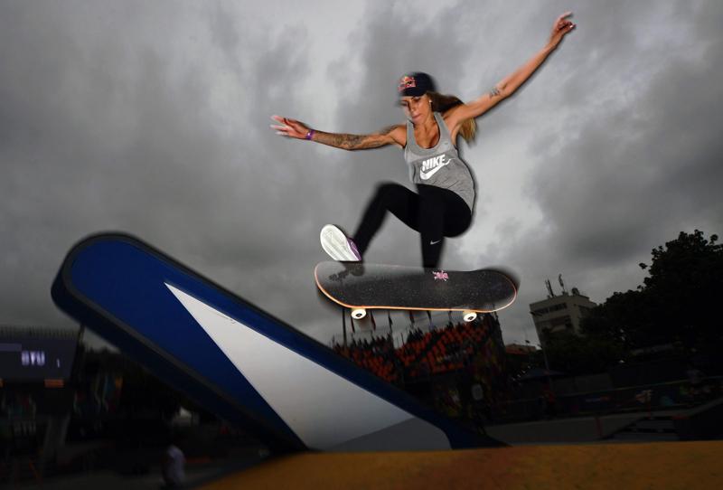 Neymar innamorato: la nuova fiamma è Leticia Bufoni star dello skateboard Neymar innamorato: la nuova fiamma è Leticia Bufoni star dello skateboard