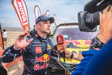 Dakar 2019, Tappa 9, giornata da dimenticare  per il duo Peugeot Loeb- Elena
