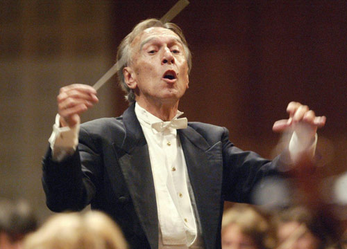 Cinque anni senza Abbado, la Scala lo ricorda con La Cenerentola Cinque anni senza Abbado, la Scala lo ricorda con La Cenerentola