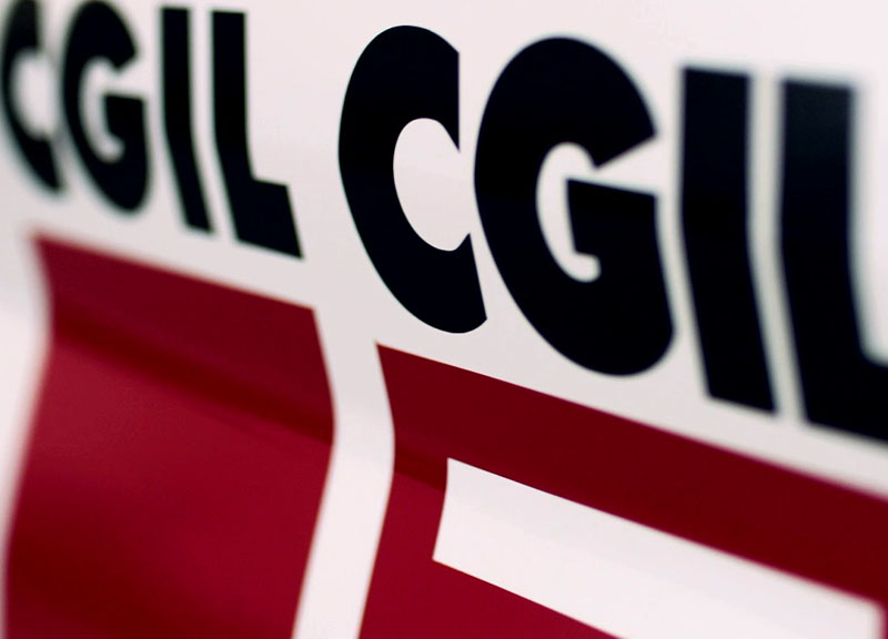 Galleria foto 'Cgil, volata Landini-Colla al fotofinish. I pro e i contro dei due candidati' - foto 1