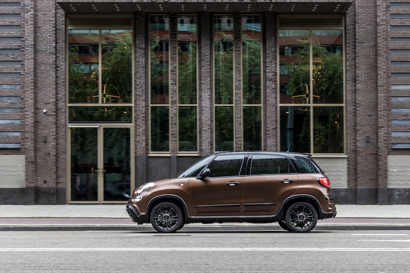 Fiat presenta le nuove 500X e 500L S-Design Fiat presenta le nuove 500X e 500L S-Design