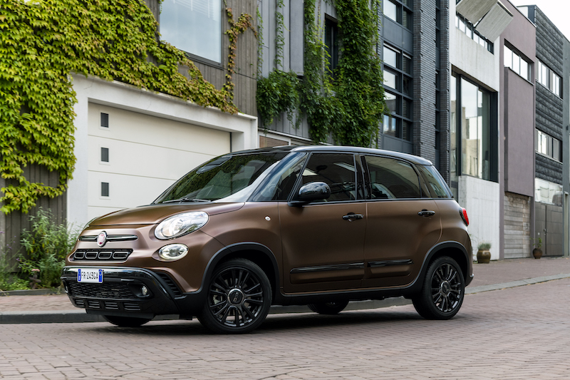 Fiat presenta le nuove 500X e 500L S-Design Fiat presenta le nuove 500X e 500L S-Design