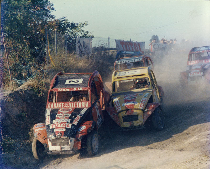 1972: Citroen Italia  presentava  il campionato  “2CV-Dyane Cross”