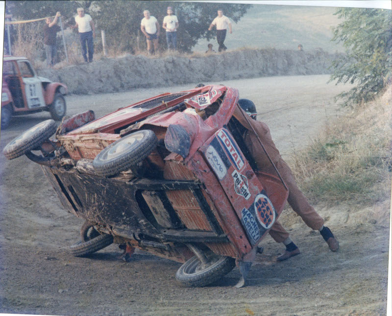 1972: Citroen Italia  presentava  il campionato  “2CV-Dyane Cross”