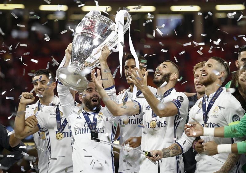 Galleria foto 'Real club più ricco del mondo. La Juve? E’ fuori dalla top ten' - foto 1