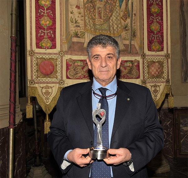 Premiati “il Campione” 2019 con tutto il cuore… City Angels Premiati “il Campione” 2019 con tutto il cuore… City Angels