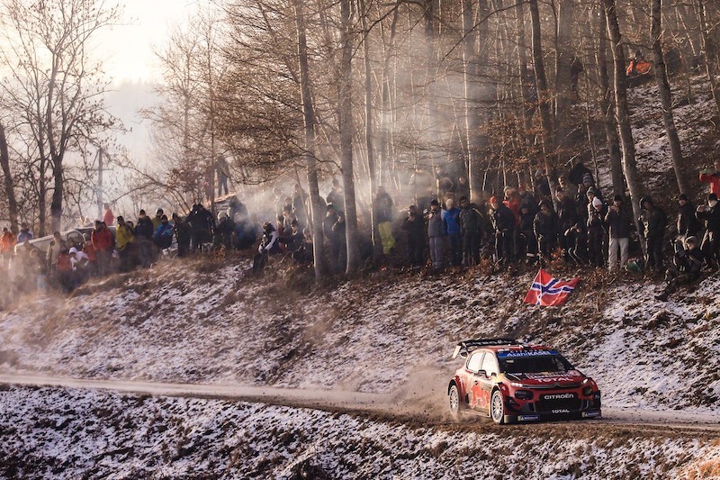 Rally Montecarlo, La Citroen di Ogier davanti anche nella seconda giornata Rally Montecarlo, La Citroen di Ogier davanti anche nella seconda giornata