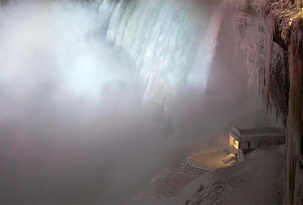 Usa, il ‘vortice polare’ congela tutto. Fa freddo come al Polo: -50°C