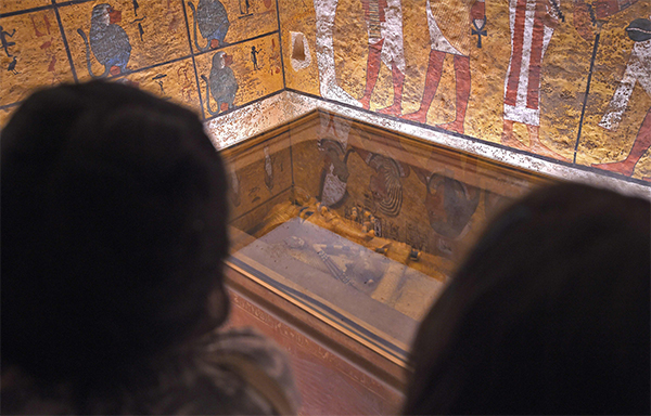 Tomba di Tutankhamon restaurata: riaperta al pubblico dopo 10 anni Tomba di Tutankhamon restaurata: riaperta al pubblico dopo 10 anni