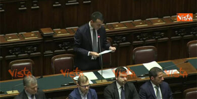 Carige, Di Maio: “Commistione con la politica, ecco i nomi”