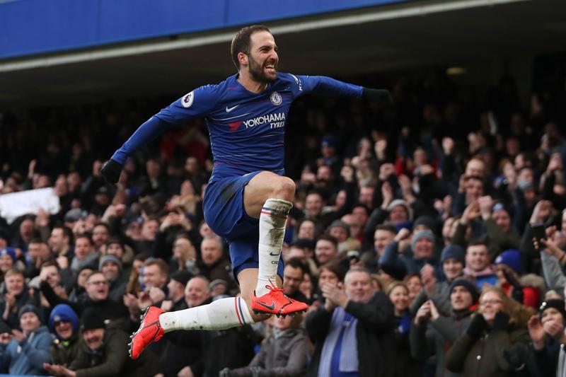 Higuain torna al gol e il Chelsea demolisce la ‘Cenerentola’ Huddersfield