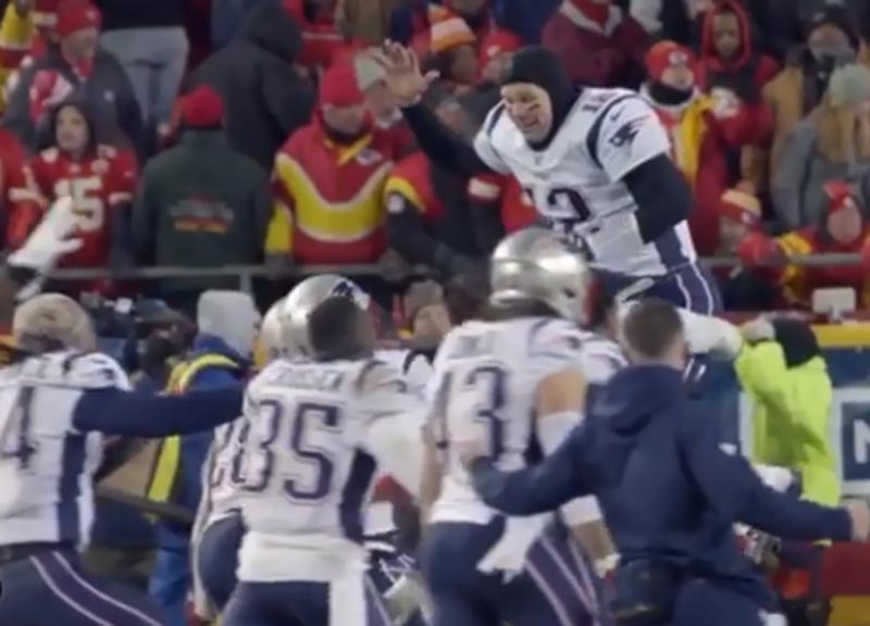Nfl, Super Bowl, Vincono i Patriots, Brady nella leggenda Nfl, Super Bowl, Vincono i Patriots, Brady nella leggenda