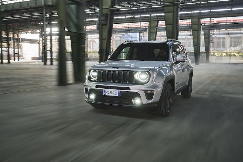 Jeep presenta la nuova Renegade “S” Jeep presenta la nuova Renegade “S”
