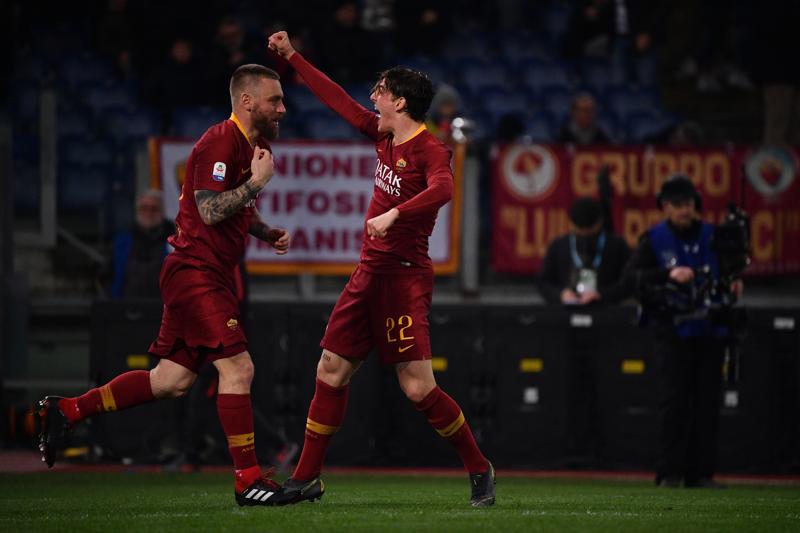 Zaniolo, assalto della Juventus. Ma la Roma è pronta a blindarlo Zaniolo, assalto della Juventus. Ma la Roma è pronta a blindarlo