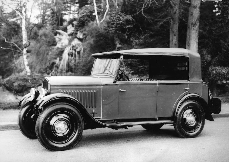 Peugeot celebra la sua storia al Salone Rétromobile di Parigi Peugeot celebra la sua storia al Salone Rétromobile di Parigi