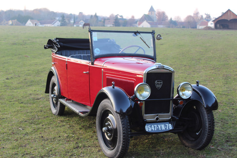 Peugeot celebra la sua storia al Salone Rétromobile di Parigi Peugeot celebra la sua storia al Salone Rétromobile di Parigi