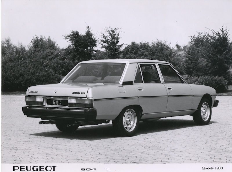 Peugeot celebra la sua storia al Salone Rétromobile di Parigi Peugeot celebra la sua storia al Salone Rétromobile di Parigi