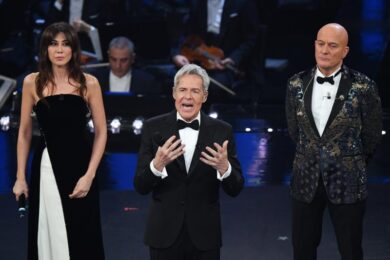 Ascolti Tv Auditel: Sanremo parte dal 49,5% ma l’anno scorso superava il 52%