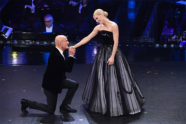 Sanremo 2019, Baglioni e Ligabue: duetto che rende omaggio a Guccini. SANREMO 2019 NEWS