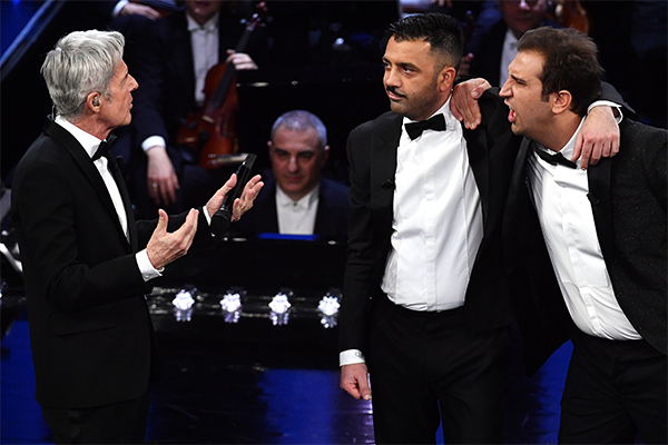 Ascolti tv Sanremo 2019 seconda serata, Baglioni e Rai 1 “felici”. FESTIVAL SANREMO 2019 NEWS